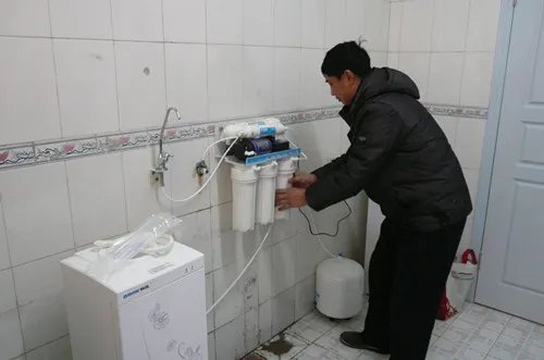 没停水但是家里没有水怎么回事