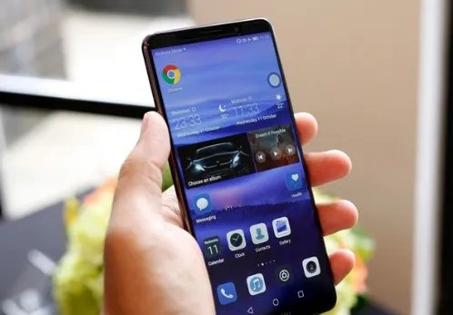 目前手机排名前十位的是哪些？