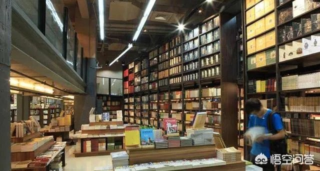 武汉的楚河汉街好玩吗？