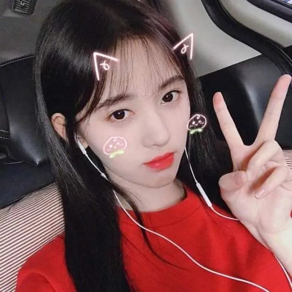 鞠婧祎比基尼照片太过性感，你对这种类型的女孩怎么看