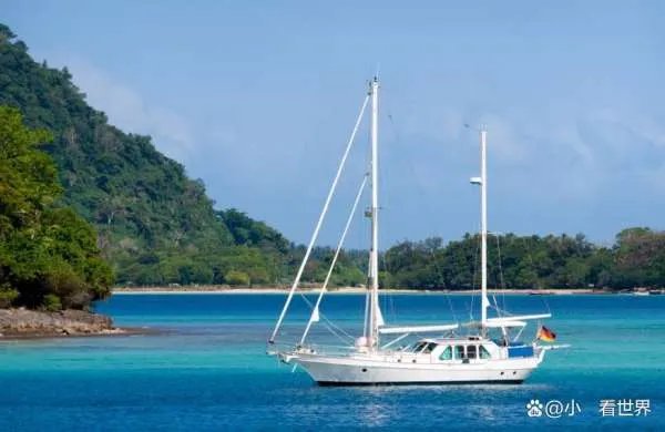 瓦努阿图绿卡和瓦努阿图护照入籍的区别是什么？