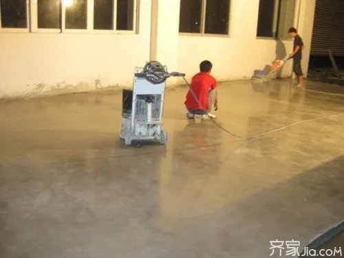 装修必看  水泥地面硬化剂的作用及施工流程
