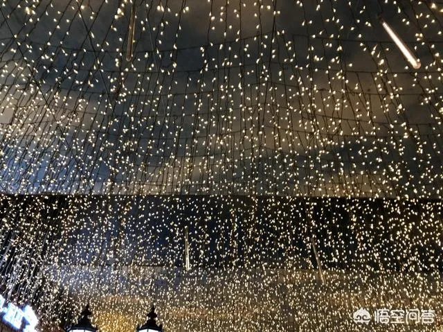 武汉的楚河汉街好玩吗？