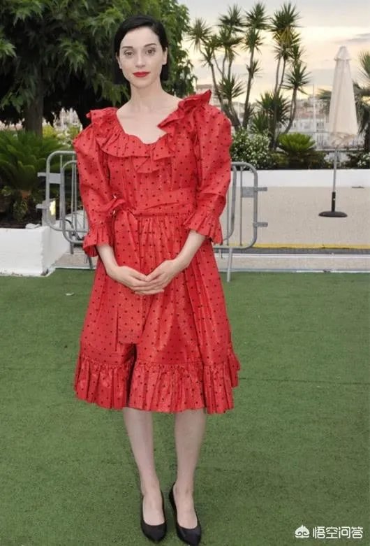 波点裙怎么搭配