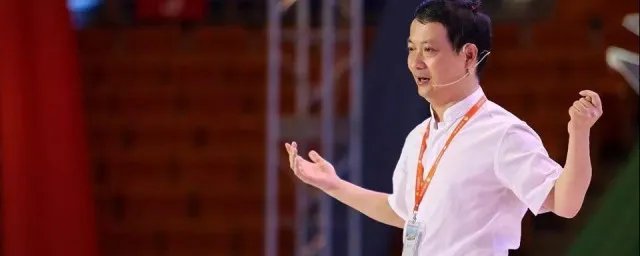 崔万志人生经历简介 崔万志经历介绍