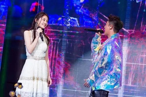 苗苗个人资料简介真名叫什么哪里人 苗苗家庭背景父母干什么的