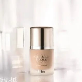 迪奥粉底液哪个系列好 迪奥粉底2018畅销产品盘点