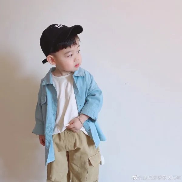 这是一张情侣头像吗，有另外一半吗？