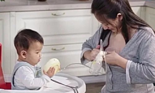 手动吸奶器如何用？