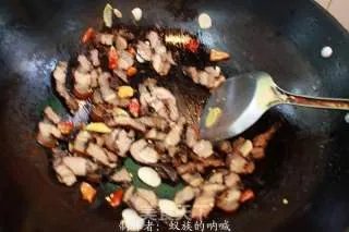 青蒜炒腊肉