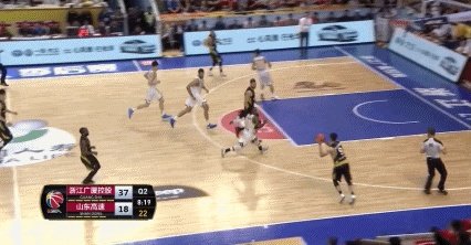 半决赛第六场，山东男篮脆败浙江广厦，如何评价今天的山东男篮？