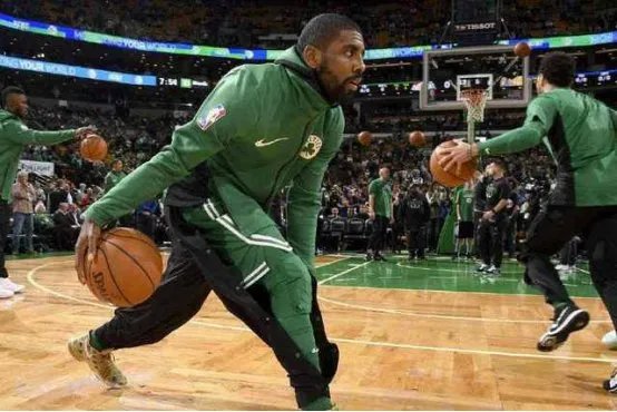 16在骑士队的球员现在还有几个在NBA