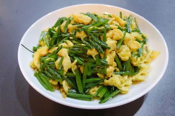 鹅蛋怎样吃最好 韭菜炒鹅蛋的做法