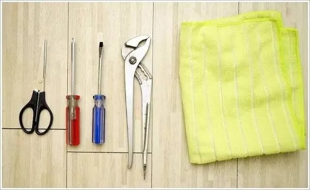 智能马桶盖安装的九大步骤，你也能轻松搞定！