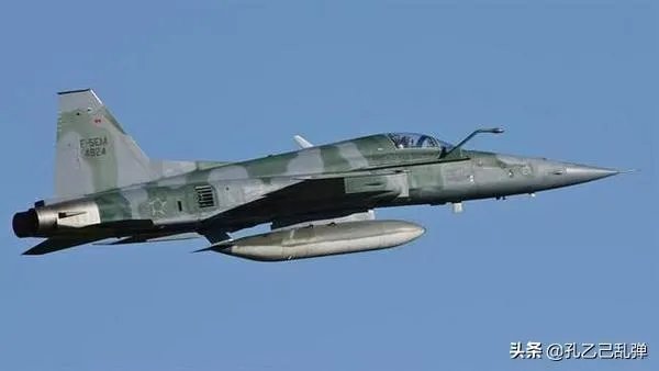 F5战斗机在二代机里算是最好的吗?