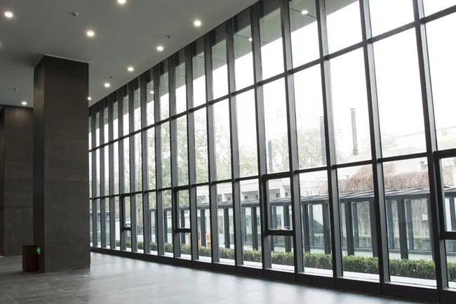 玻璃幕墙材料有哪些