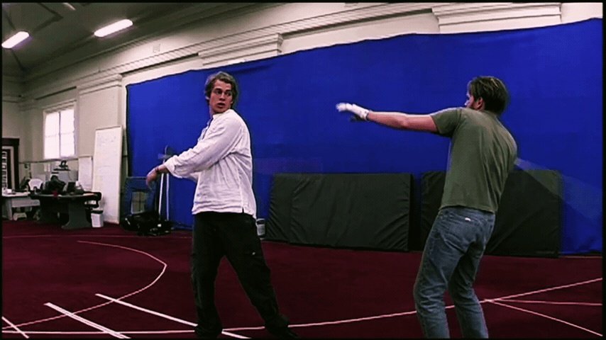 海登·克里斯滕森幕后训练照流出 二十年前后的黑武士