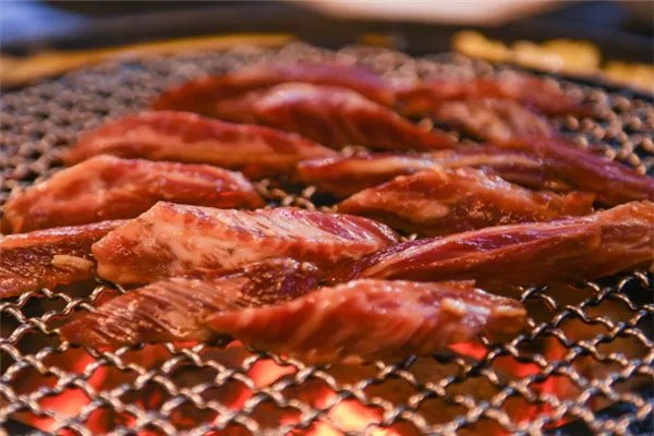 亳州十大美食店排行榜：苏小楼上榜，繁花音乐餐厅第一