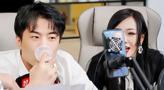 辛巴事件是怎么回事？