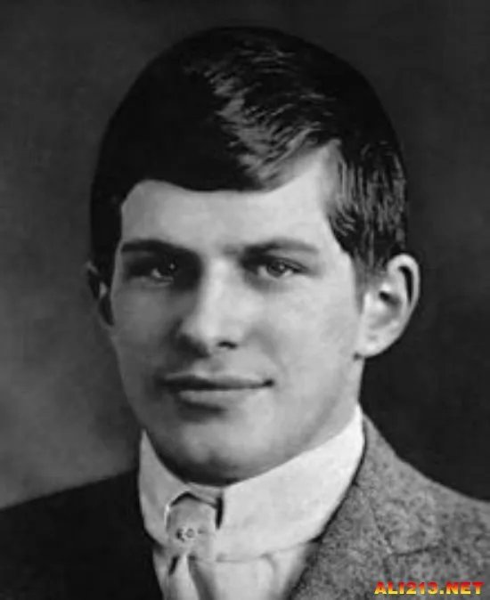 10大全球高智商人物排行榜 爱因斯坦居然倒数第三！