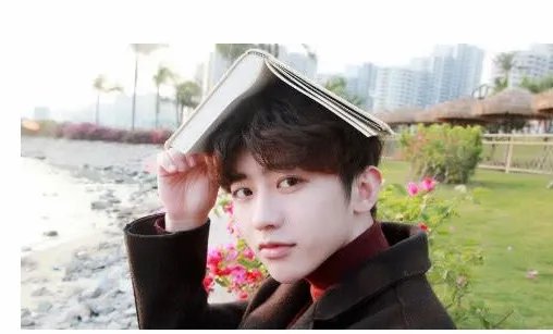 为什么那么多人都在黑蔡徐坤？