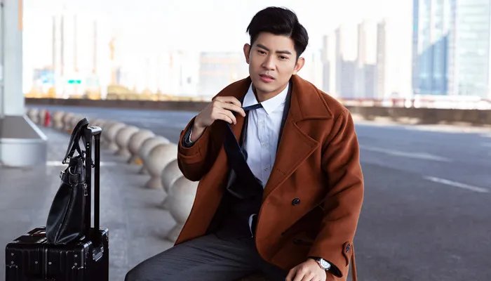 自言自语打一字