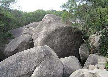 润物细无声 磐石无转移，什么意思?求完整解释~