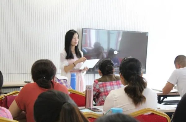 新东方转型培训“优质父母”，市场会买账吗？