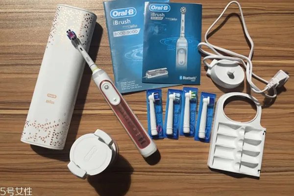 欧乐b电动牙刷怎么样？四个刷头很好用