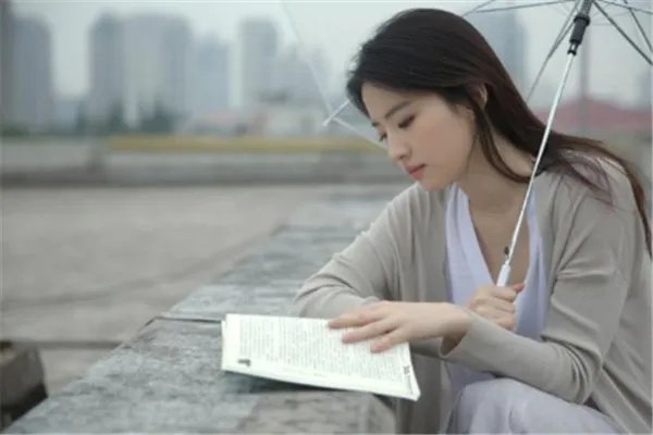 中国十大最美女星：许晴上榜，她是大家的神仙姐姐