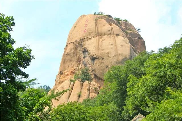 日照五莲山风景区怎么样，值得一去吗？
