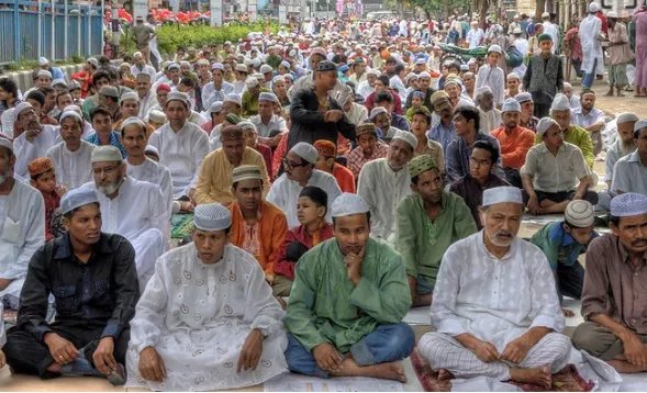 维吾尔族古尔邦节习俗 古尔邦节的节日习俗