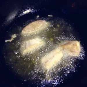 水煮耗儿鱼的做法步骤图，水煮耗儿鱼怎么做