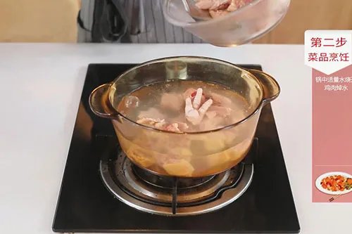 新疆大盘鸡的做法 正宗新疆大盘鸡怎么做