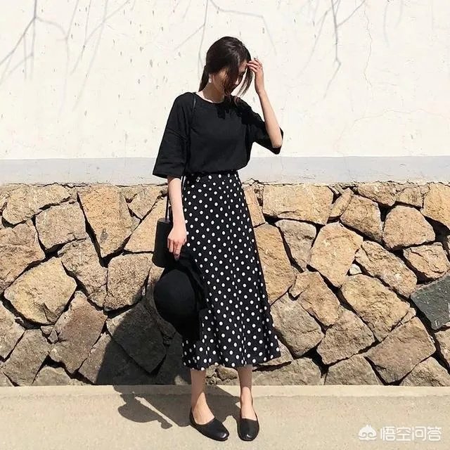 波点裙怎么搭配