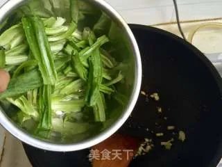 豆豉鲮鱼油麦菜