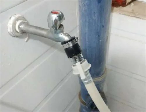 水管接头漏水用堵漏胶可以吗