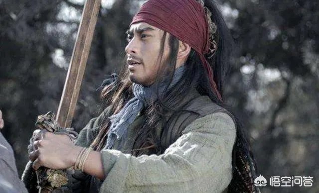 《水浒传》武松的扮演者,丁海峰和祝延平你认为哪个更形象?为何?