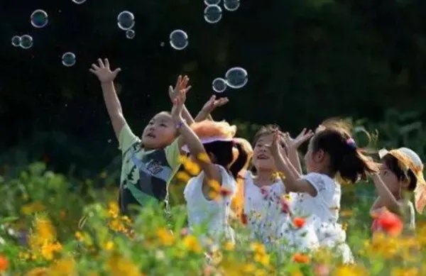 祝孩子茁壮成长的句子