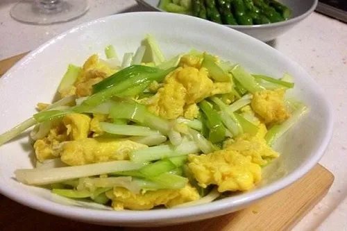 韭黄炒蛋的做法 家常韭黄炒蛋怎么炒
