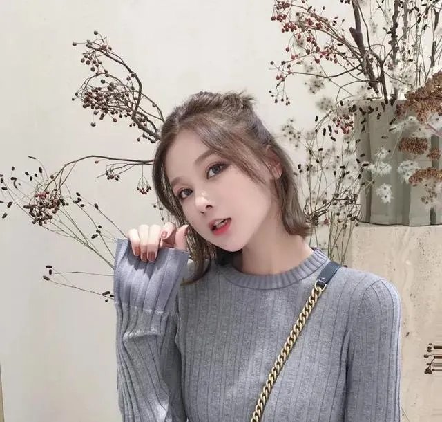 网红直播误关美颜