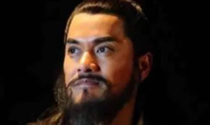 《水浒传》里面的白日鼠白胜为什么是梁山好汉呢？