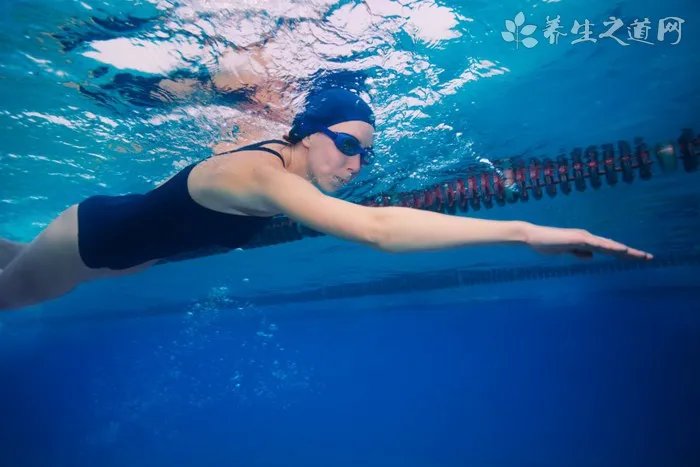 康比特增肌粉怎么样 康比特增肌粉如何吃一次几勺