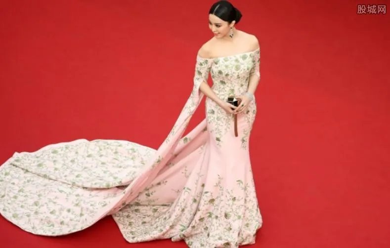 洪金宝是不是范冰冰干爹 洪金宝跟范冰冰的真实关系