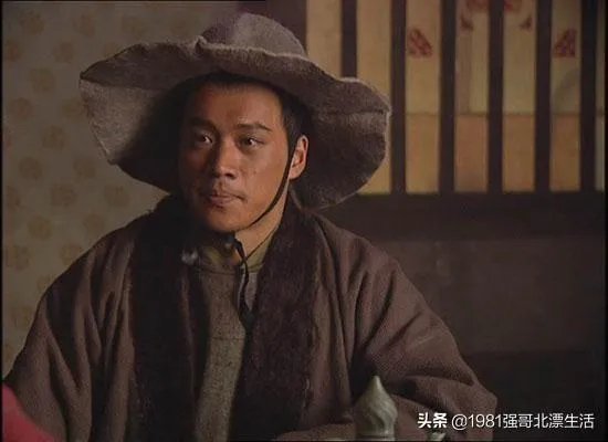 《水浒传》武松的扮演者,丁海峰和祝延平你认为哪个更形象?为何?