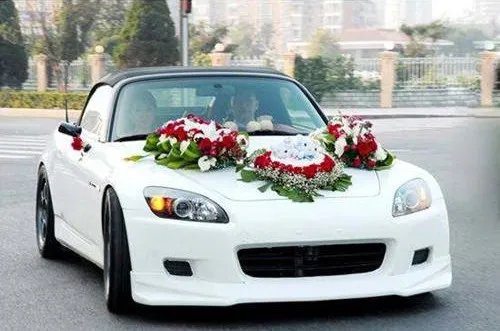 租婚车多少钱一天 婚车一般需要几辆