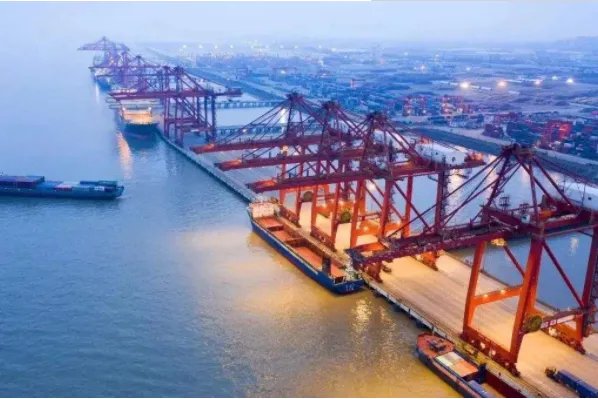 长江十大港口，东汉军港上榜，第一世界排名第七