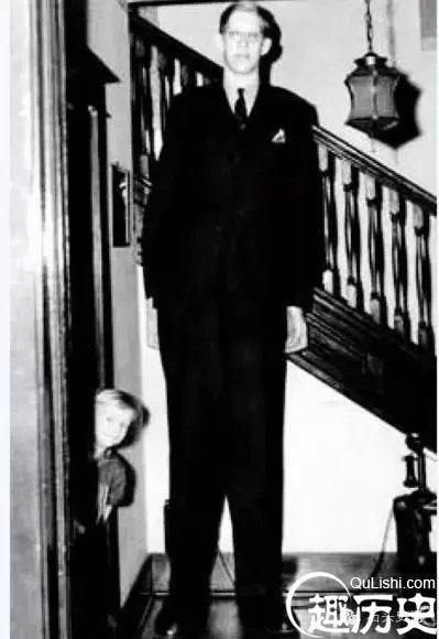 比姚明还高10厘米 这个“清朝巨人”曾经轰动世界