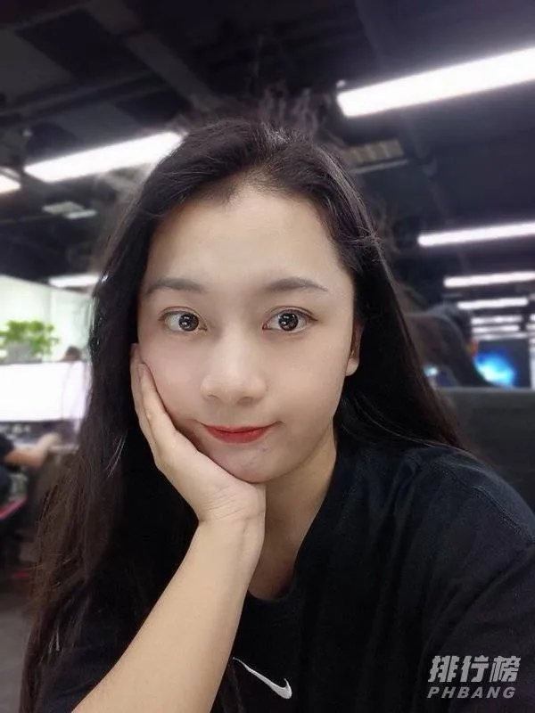 OPPOA72手机怎么样好用吗_OPPOA72手机详细参数配置