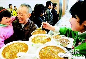 锦芳小吃店的重开张